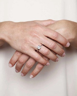 0.75 CT Diamond Ring 0.75 CT Diamond Ring