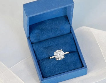 3 CT Diamond Ring 3 CT Diamond Ring