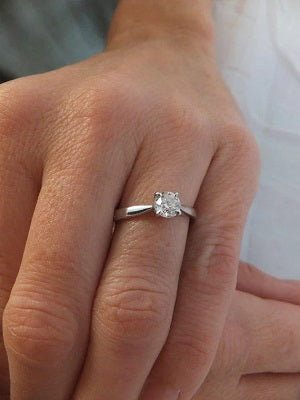 2 CT Diamond Ring 2 CT Diamond Ring