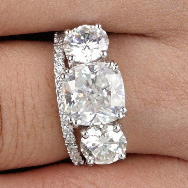 Classic Three Stone Moissanite Bridal Ring Set - Eurekalook