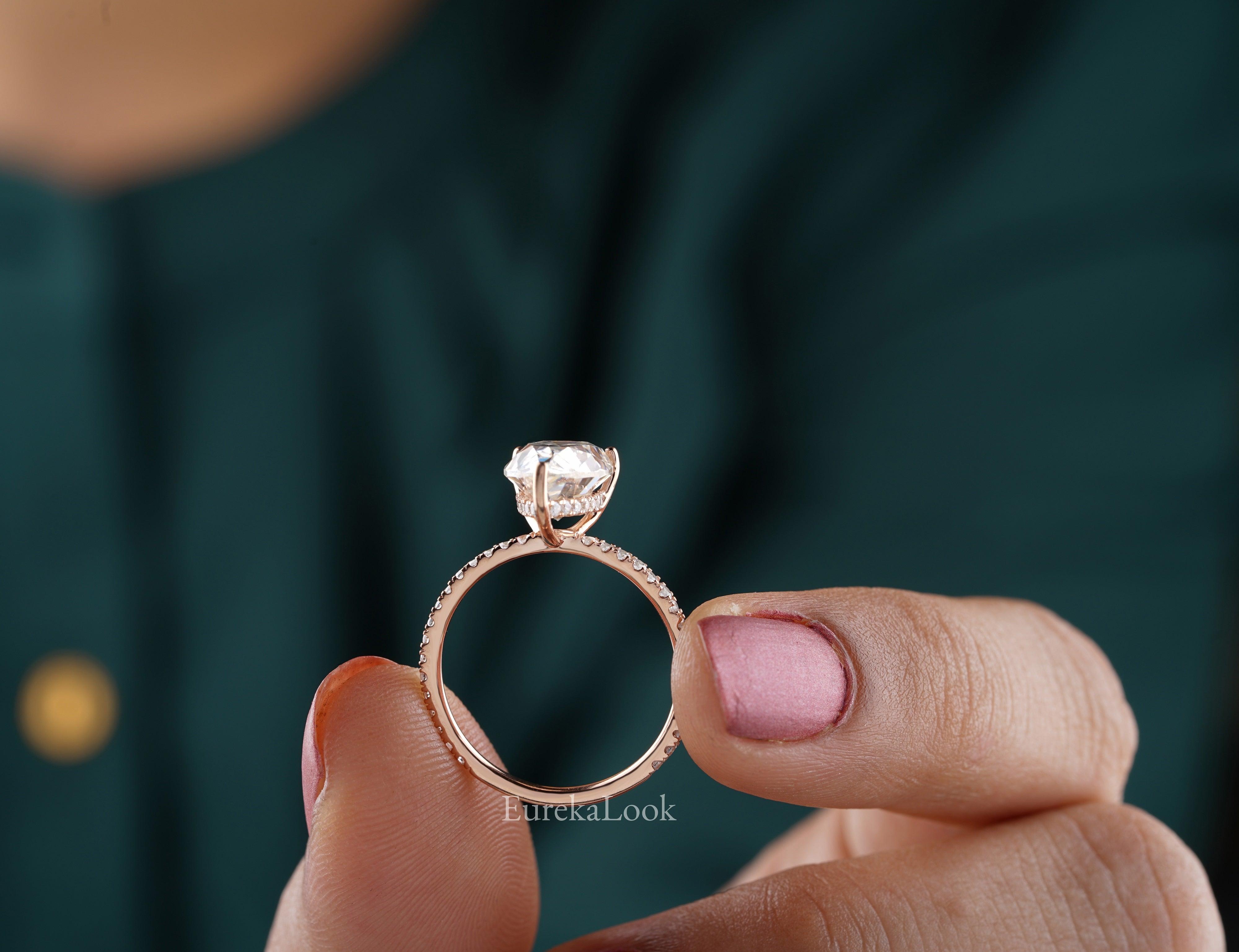 2.60CT Classic Pear Cut Moissanite Engagement Ring - Eurekalook