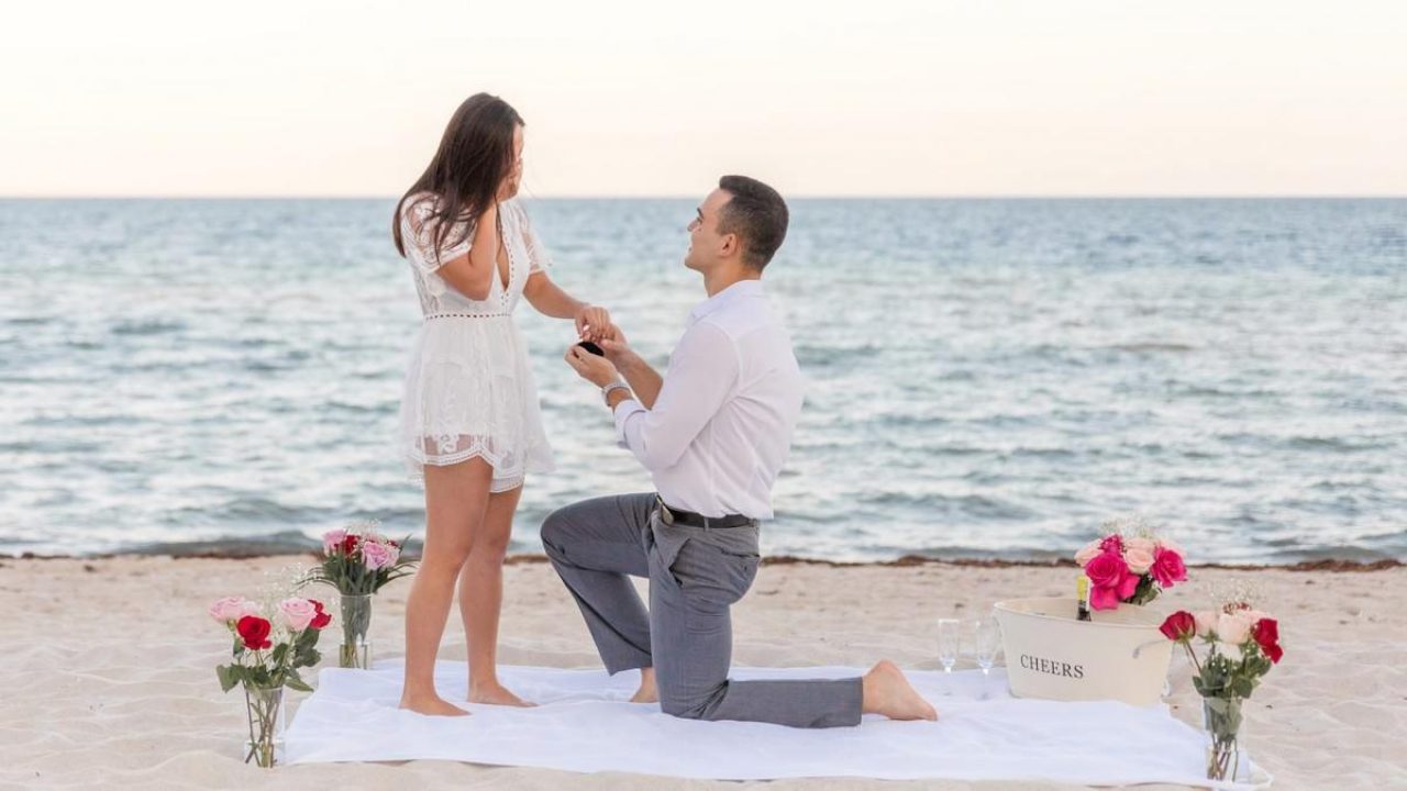 Why More Couples than Ever are choosing Moissanite Engagement Ring