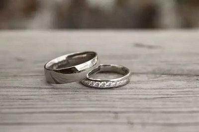 Platinum Wedding Band