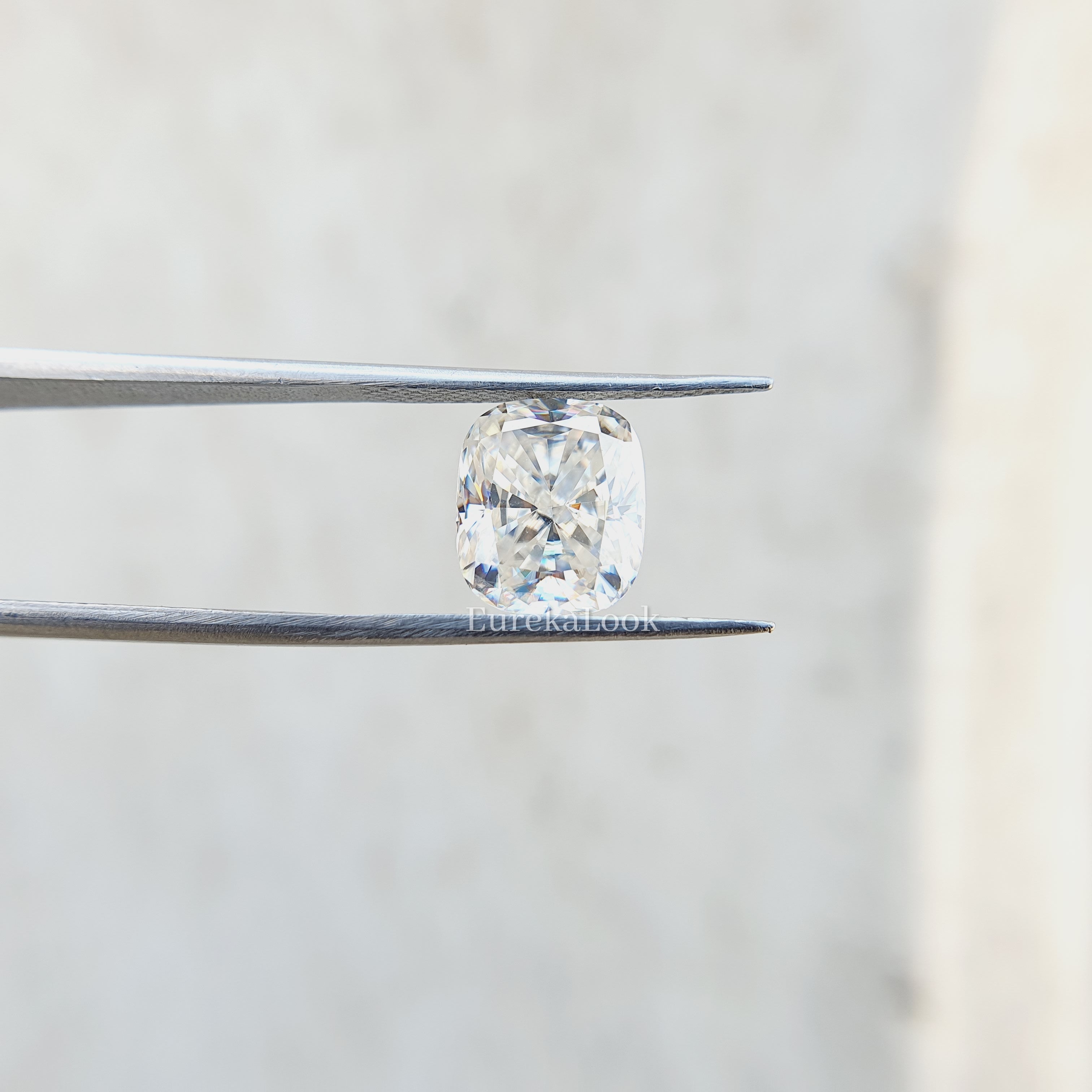 9*8mm Elongated Cushion Cut Moissanite - Eurekalook