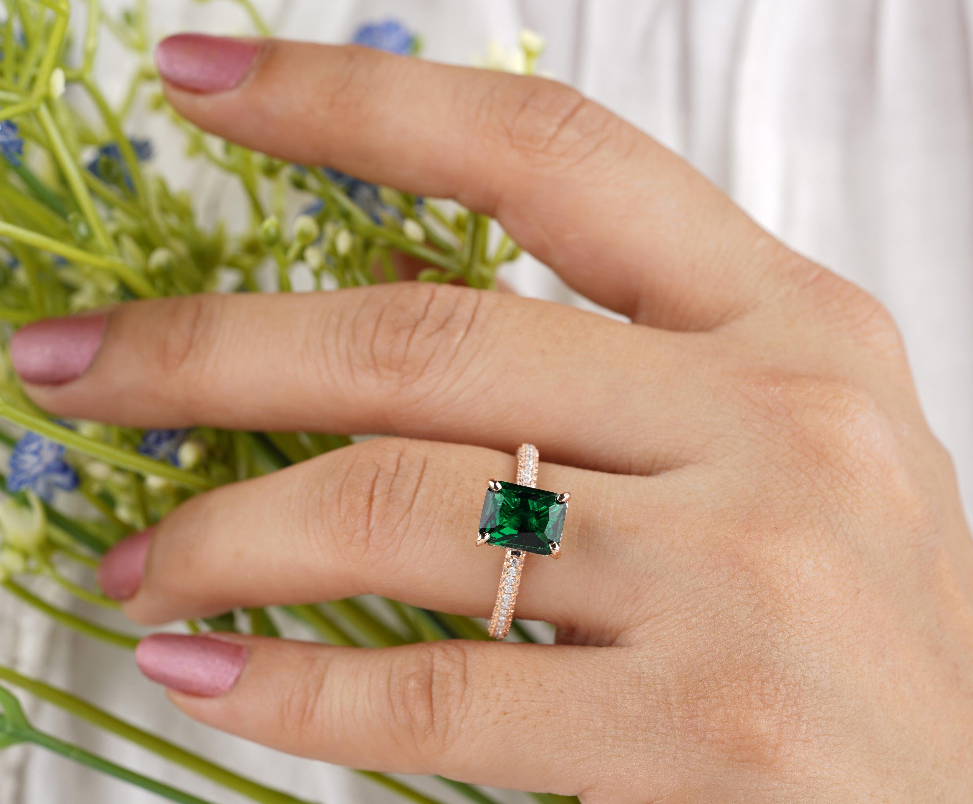 2CT Radiant Cut Emerald Engagement Ring - Eurekalook