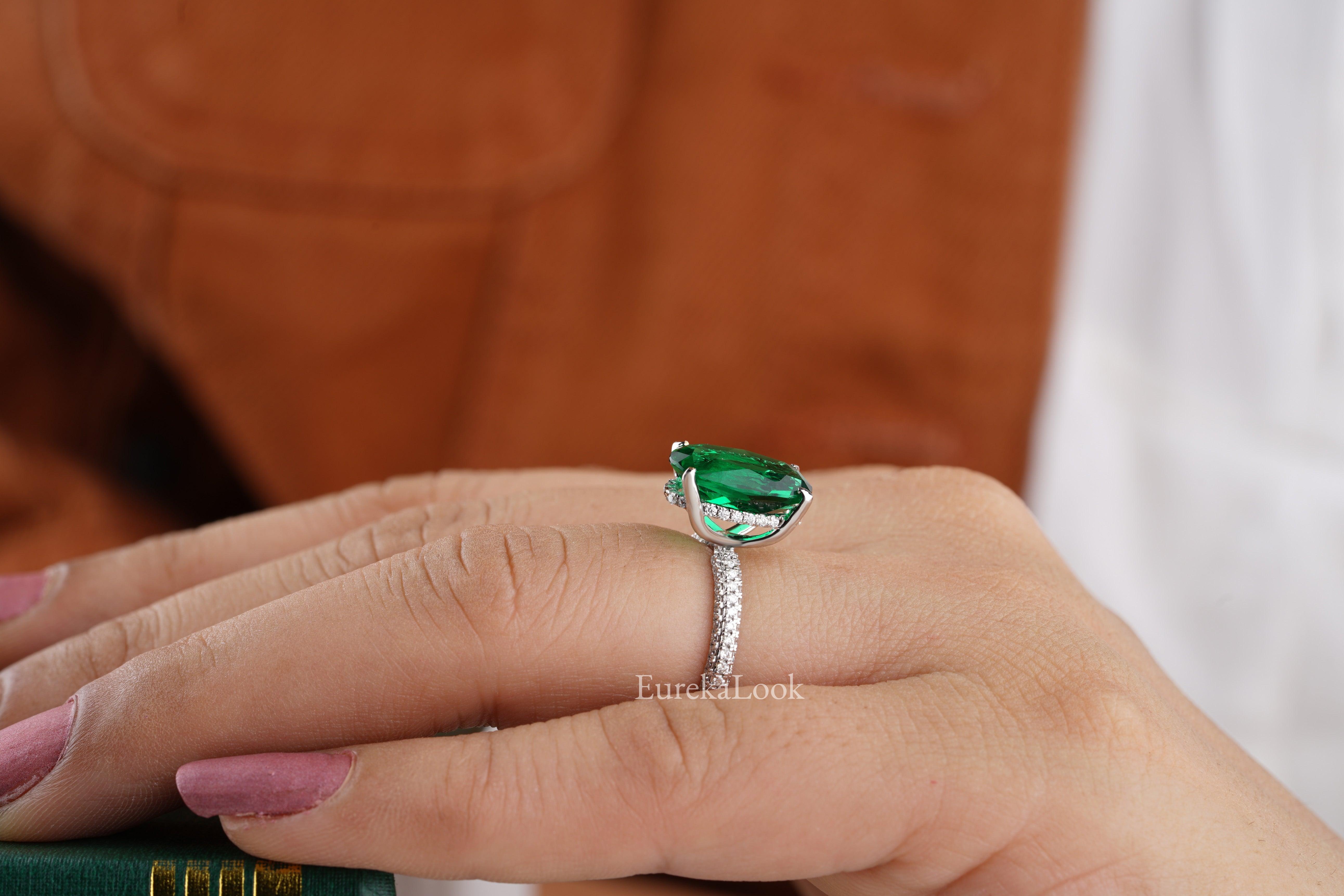 4.48 CTW Oval Cut Emerald Vintage Wedding Ring For Women - Eurekalook