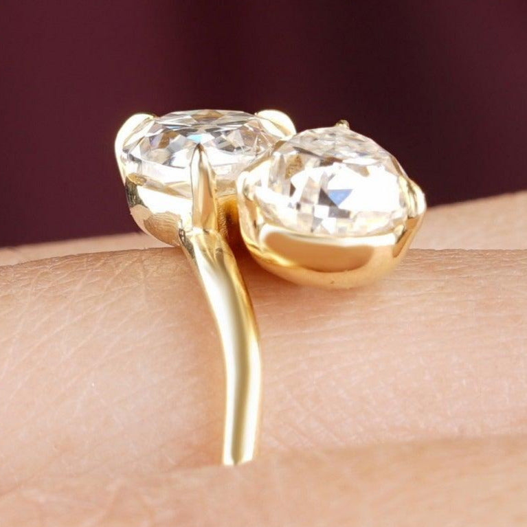 2CT Pear Cut Two Stone Moissanite Wedding Ring - Eurekalook