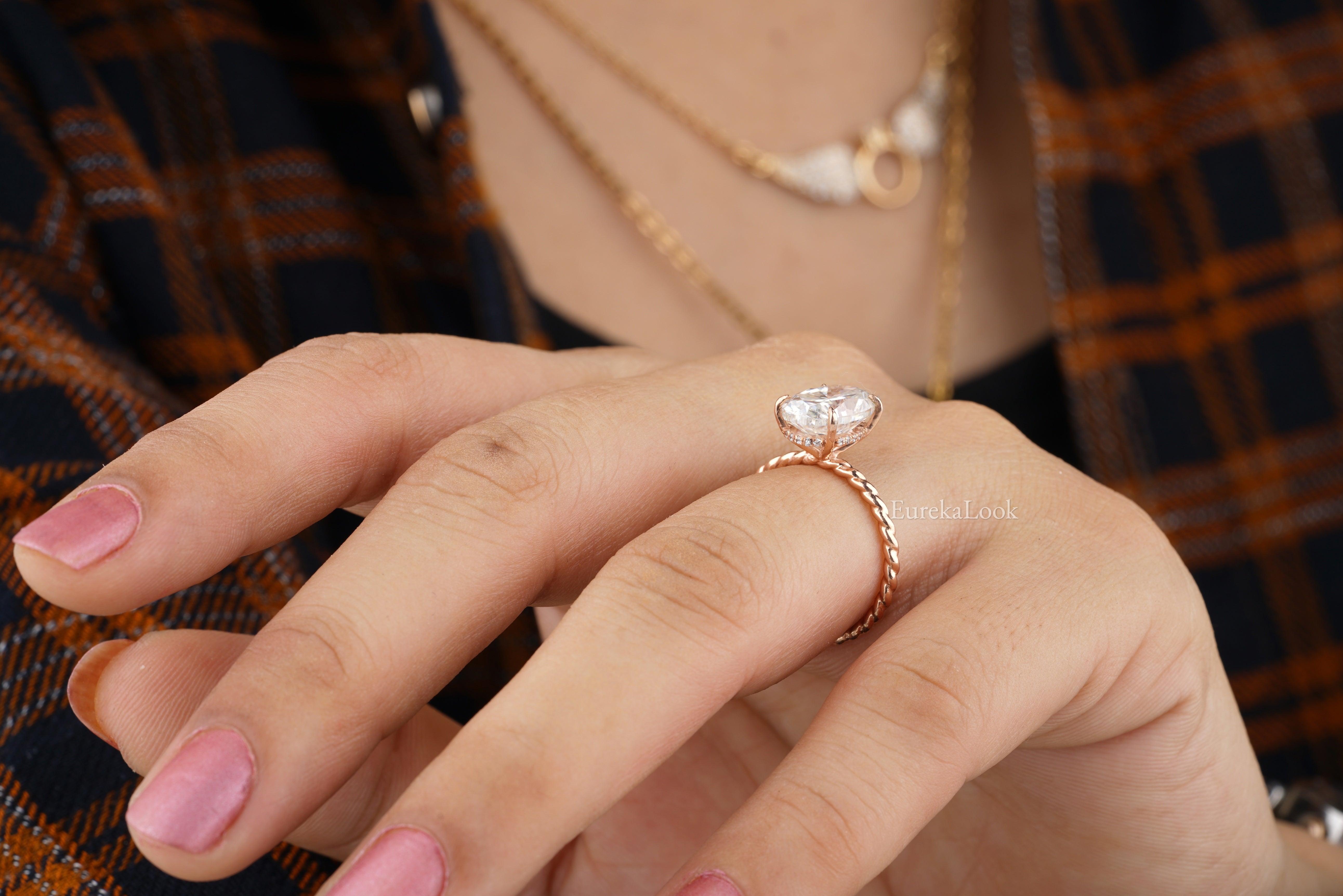Twisted Band Oval-Cut Moissanite Engagement Ring – Eurekalook