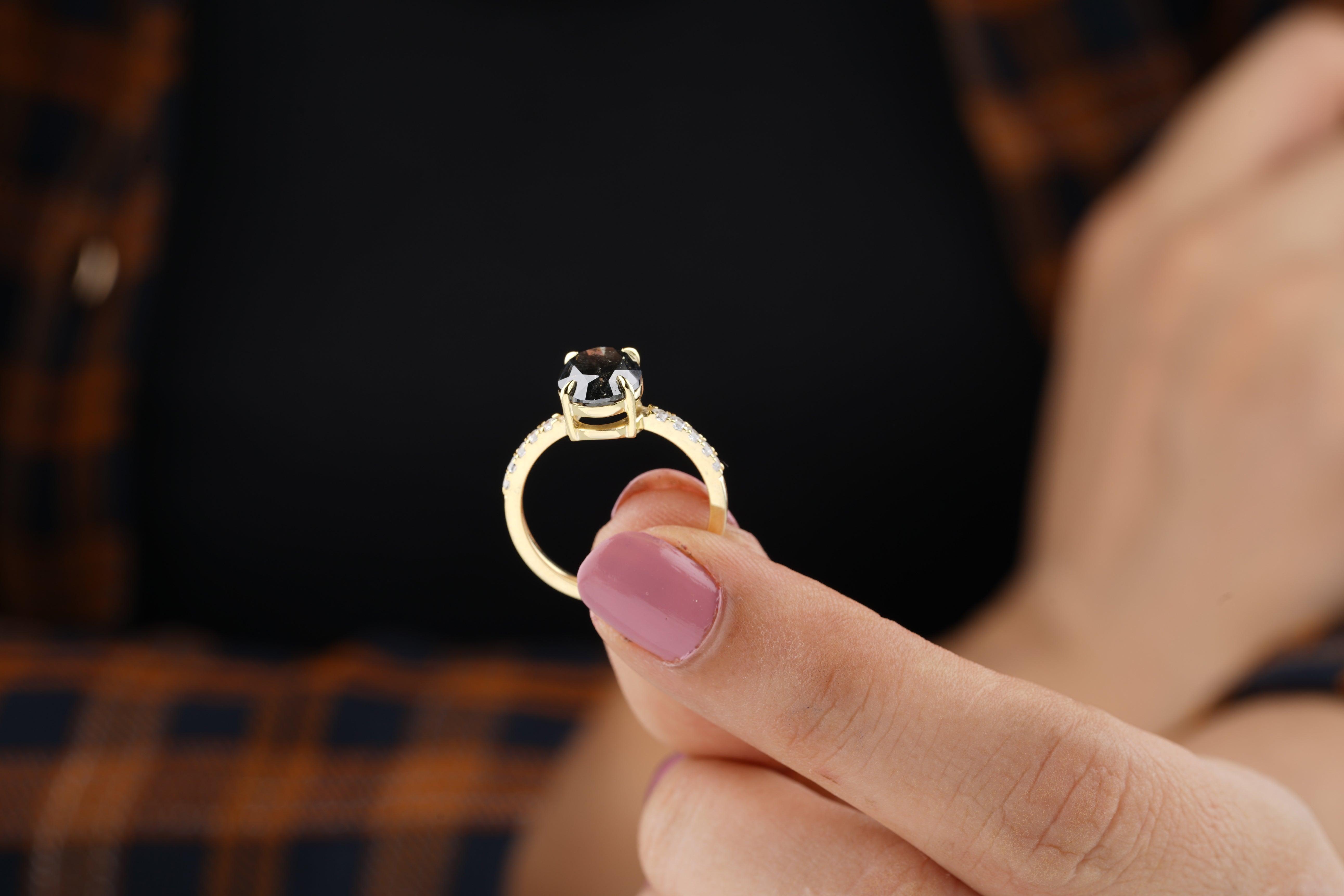 Classic Oval Cut Salt and Pepper Moissanite Diamond Engagement Ring - Eurekalook