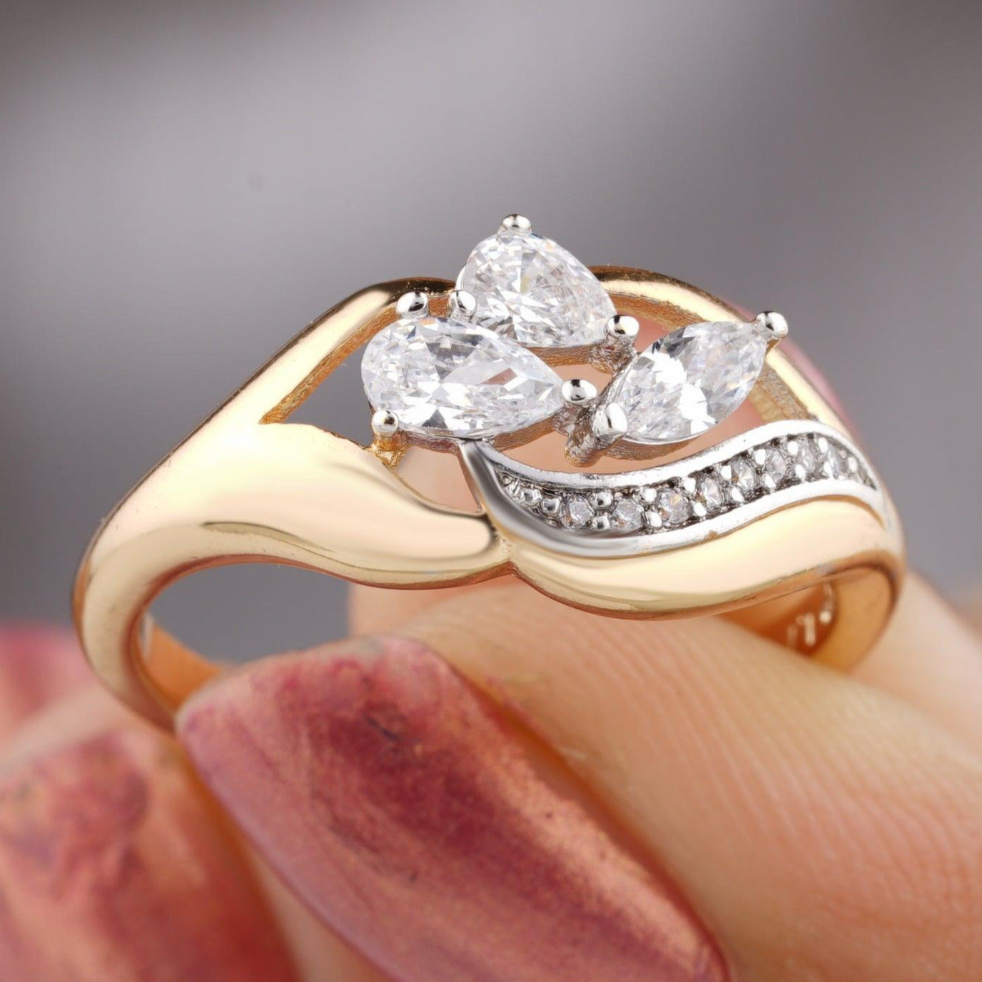 Vintage Art Deco Cluster Moissanite Engagement Ring - Eurekalook