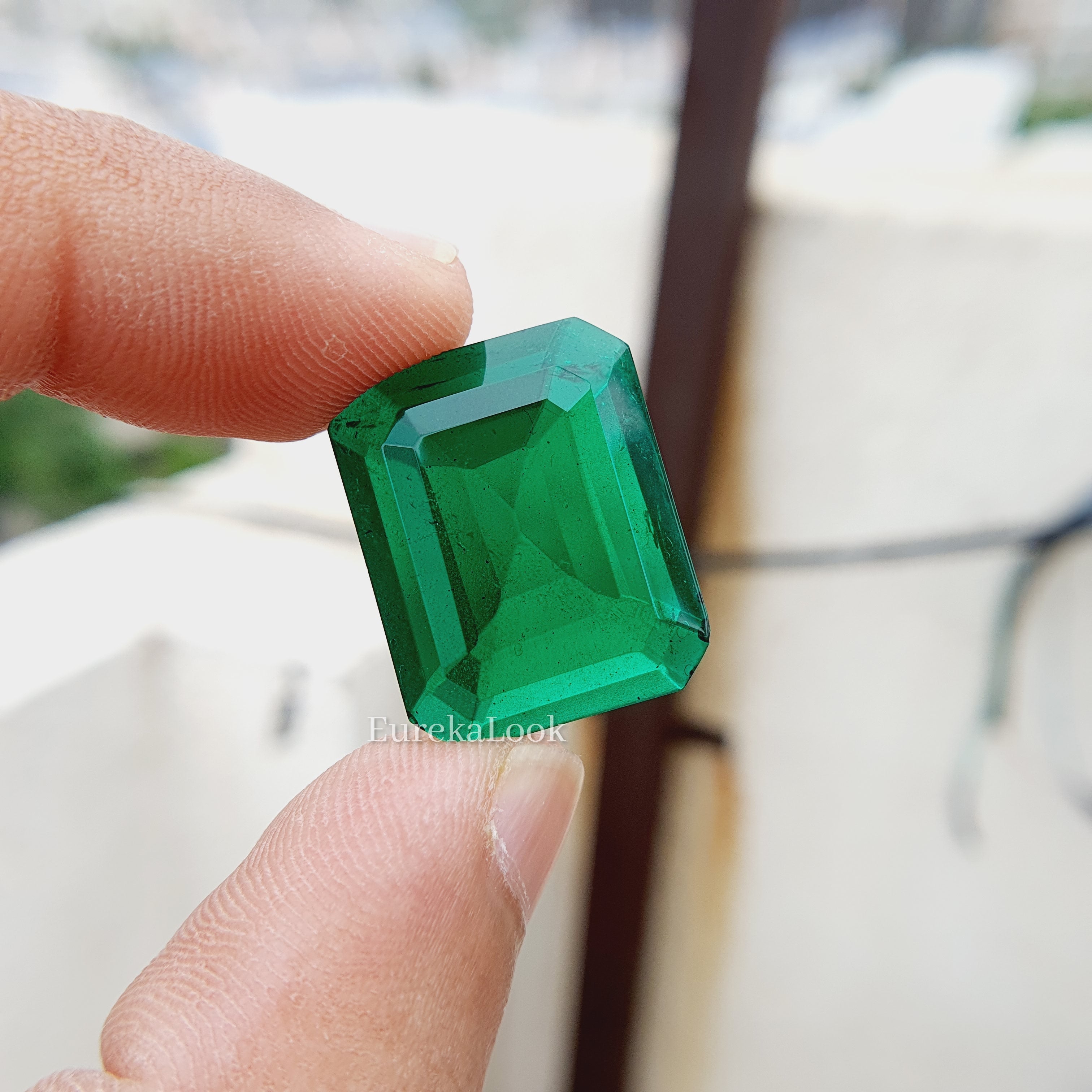 18CT Classic Green Emerald Loose Gemstone - Eurekalook