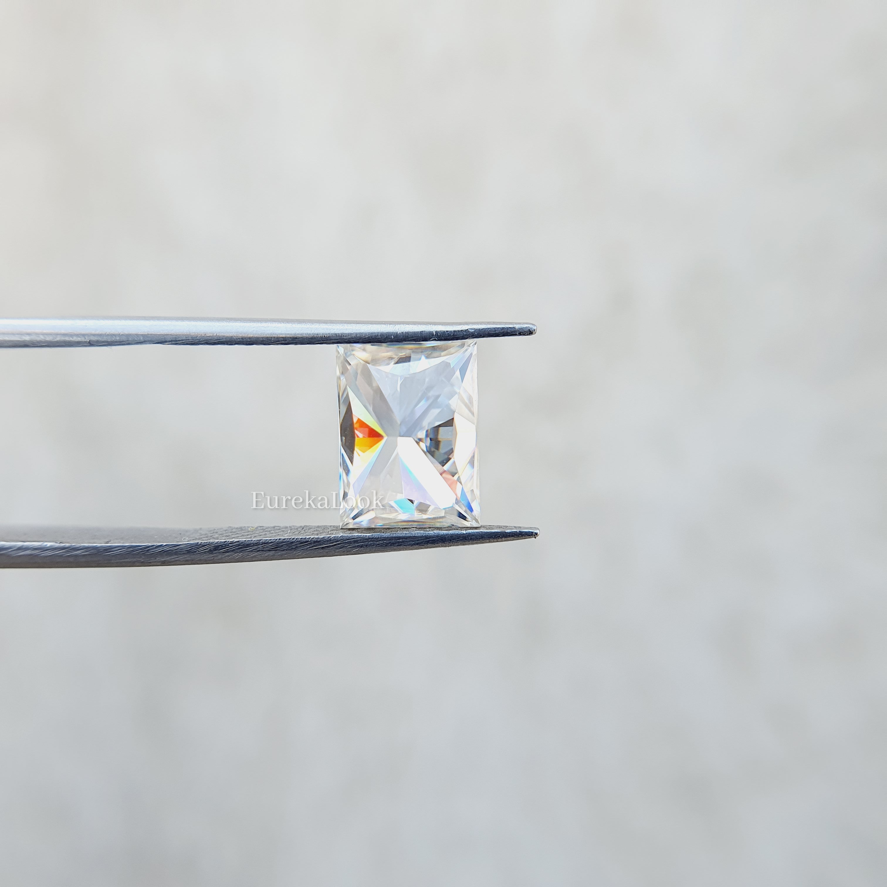 2.12CT Rectangular Cut Loose Moissanite - Eurekalook