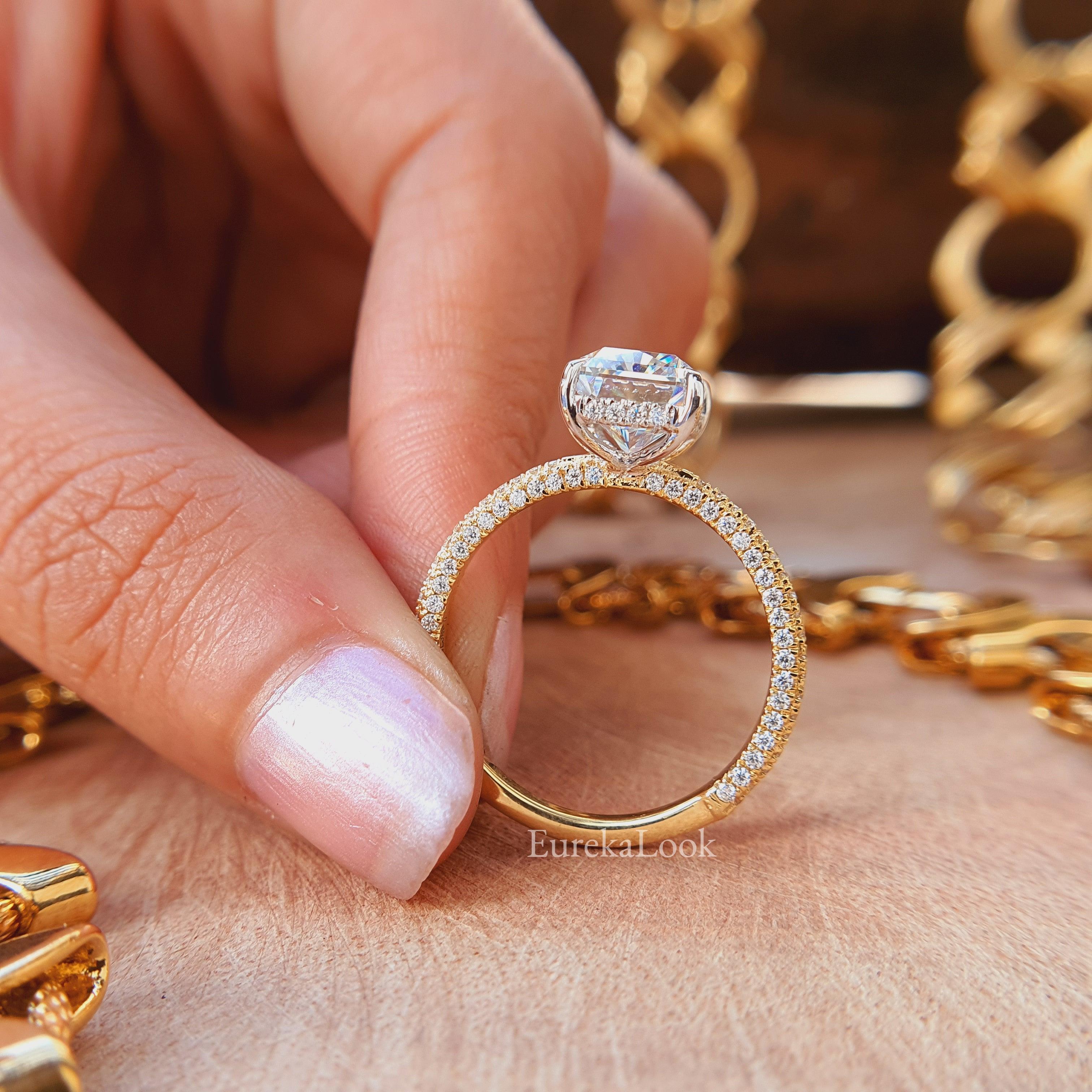 Crushed ice radiant moissanite discount